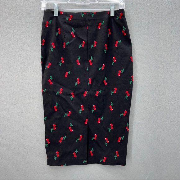 7th Avenue Design Studio New York & Company Women's Skirt XS Black Cherries - Picture 2 of 9